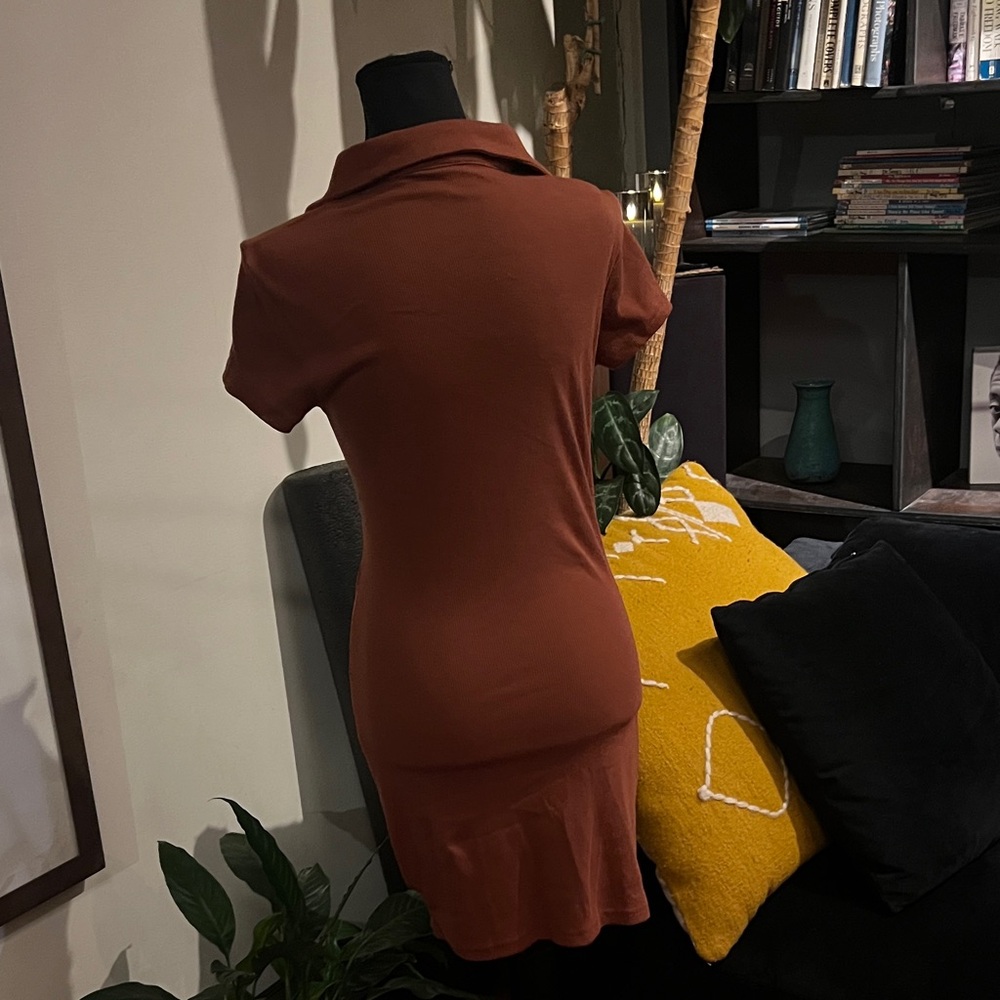 SHEIN Rust Ruched Mini Dress - Picture 3 of 6